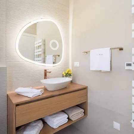 Maxime With Heated Pool Trogir