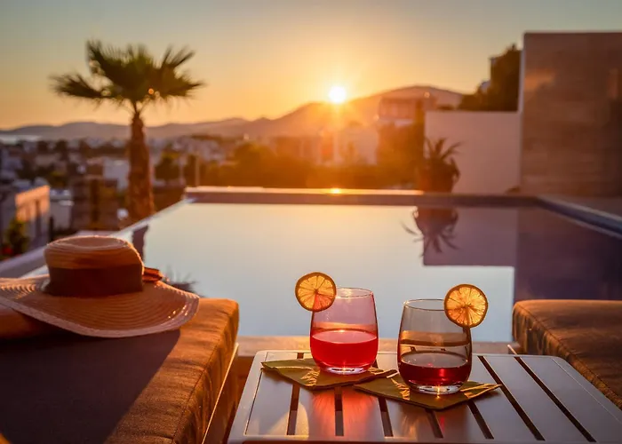 Maxime With Heated Pool Трогір