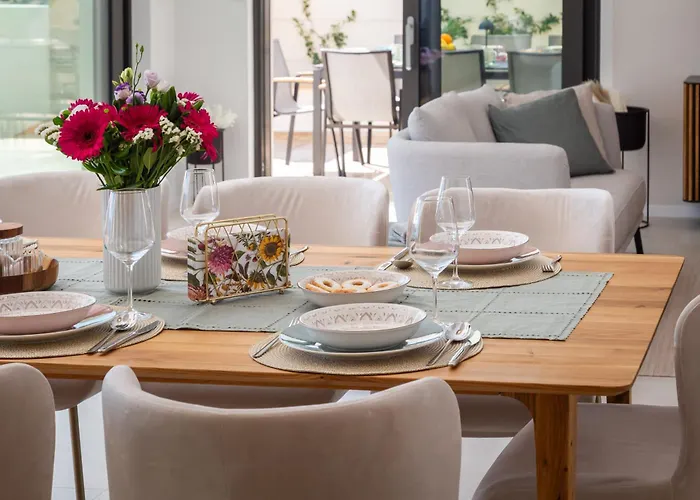 Maxime With Heated Pool *