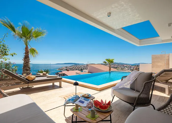 Vila Maxime With Heated Pool *