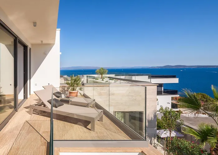 Maxime With Heated Pool Villa Trogir